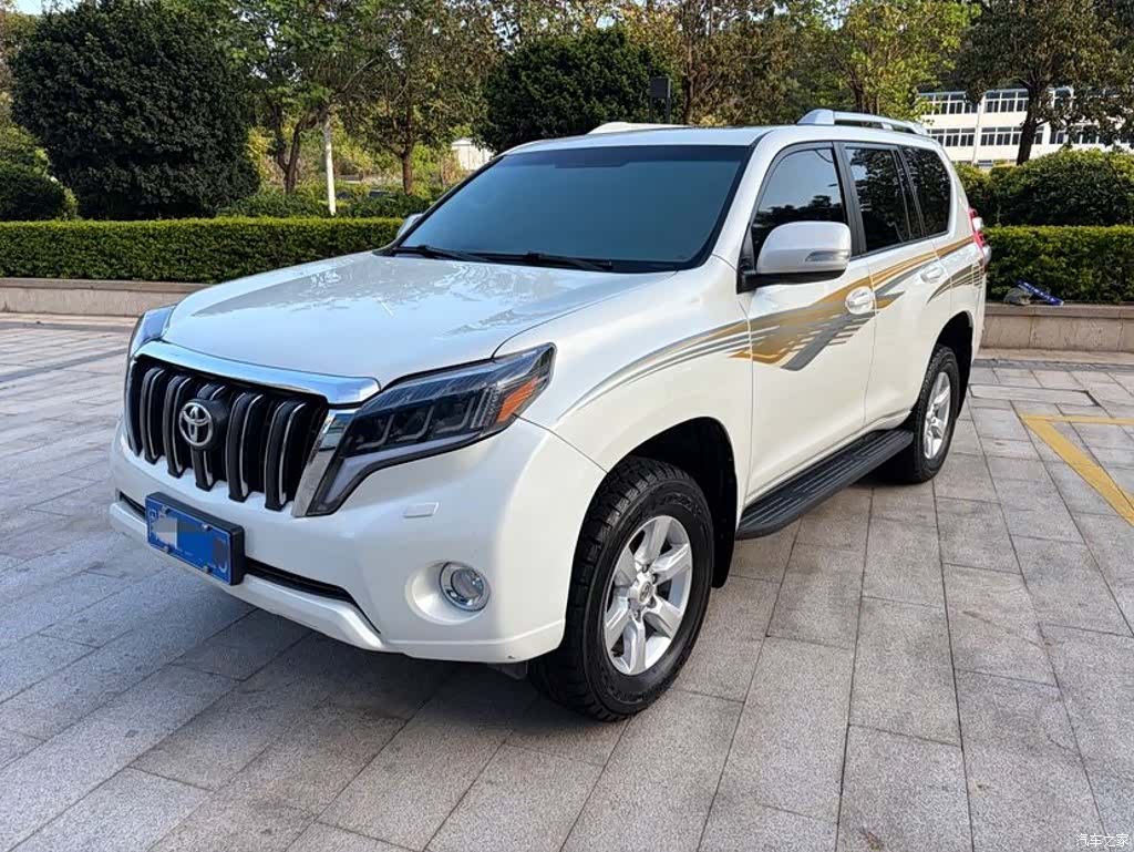 Toyota Prado, 2017 1