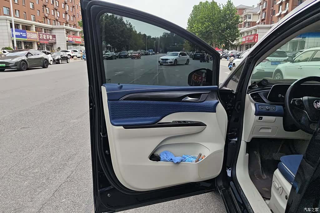 Buick GL8, 2024 7