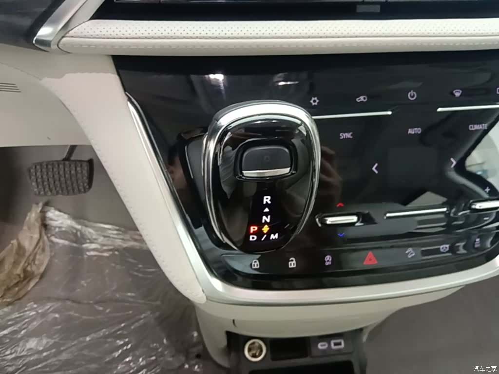 Buick GL8, 2024 10