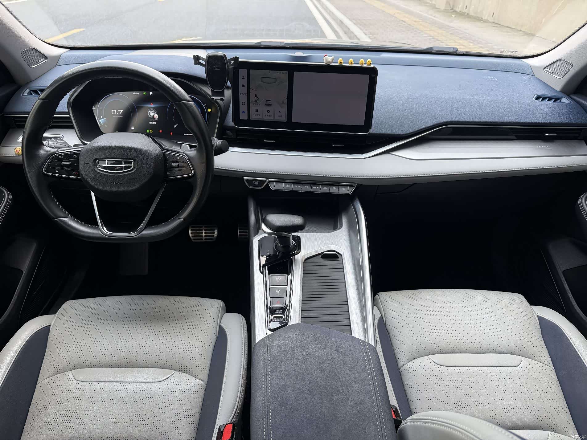 Geely Preface, 2022 11