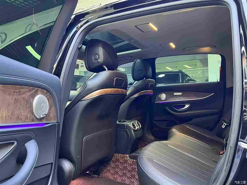Mercedes-Benz E-Class, 2018 6