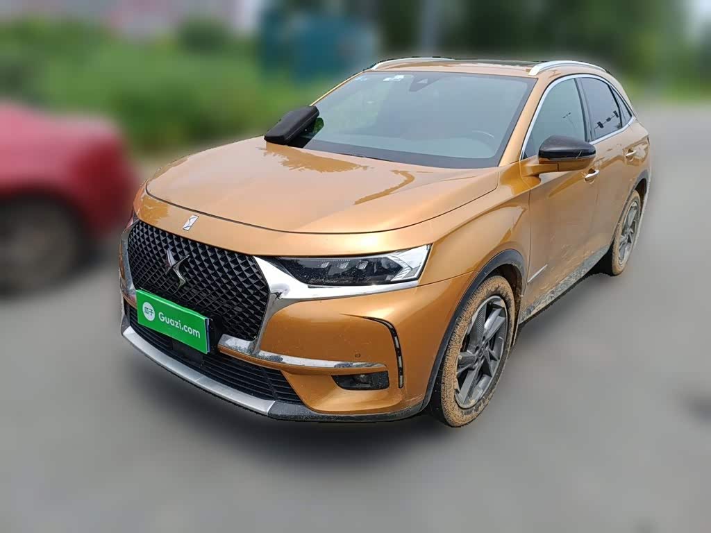 DS 7