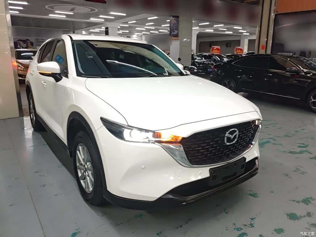 Mazda CX-5, 2022 4