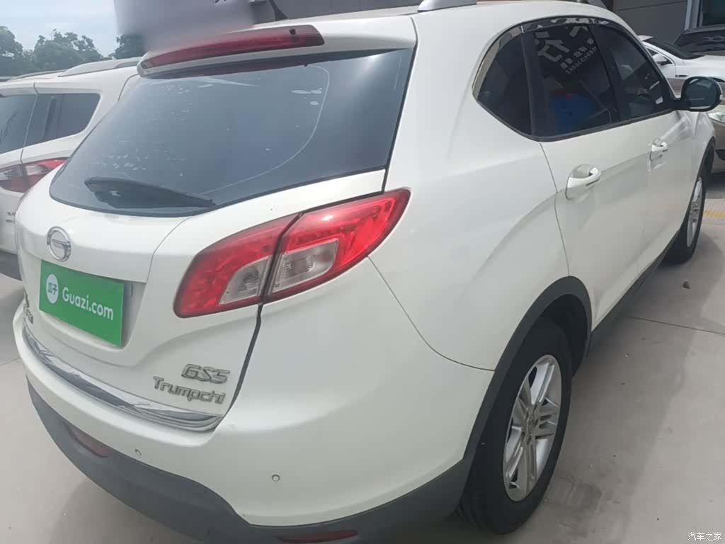 GAC GS5, 2015 7