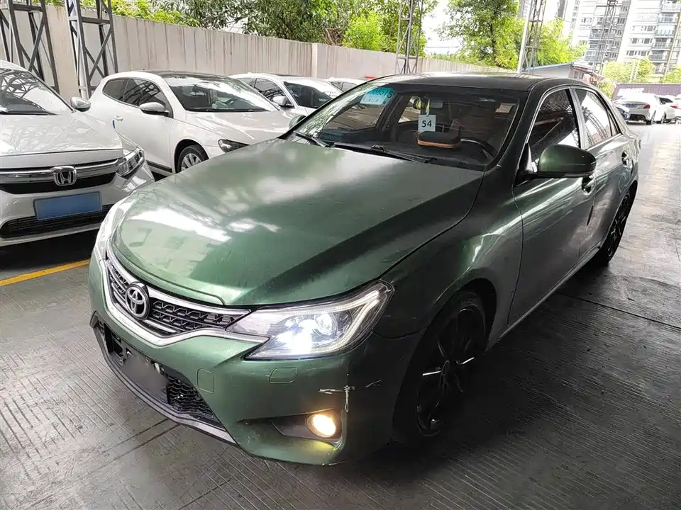 Toyota Reiz