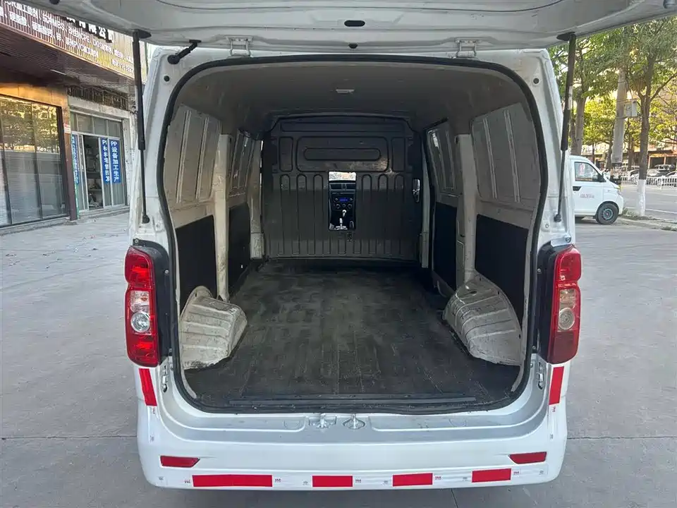 Changan Kaicheng Changan Ruixing EM60