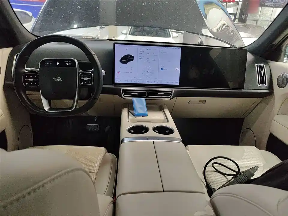 Li Auto Ideal L7