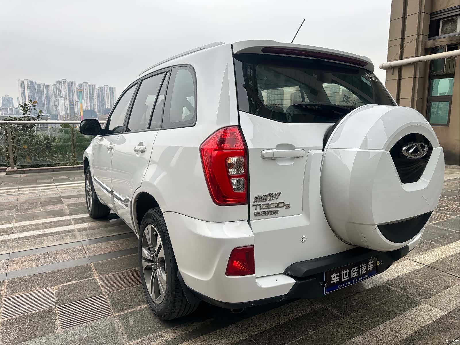 Chery 3, 2015 4