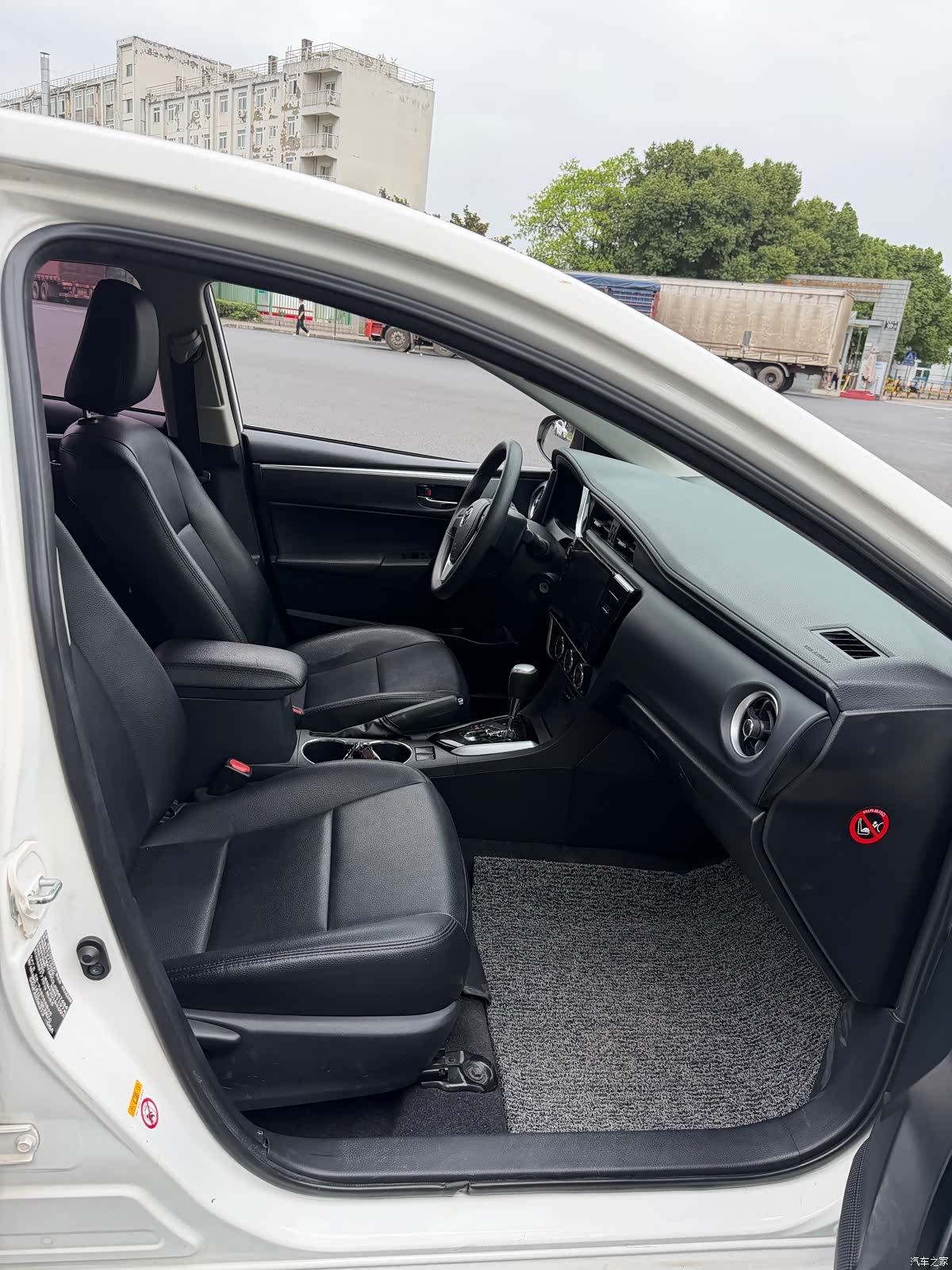 Toyota Corolla, 2017 9