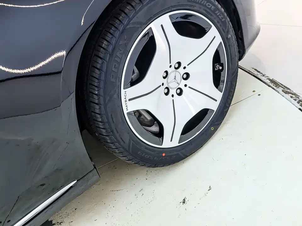 Mercedes-Benz Maybach S-class