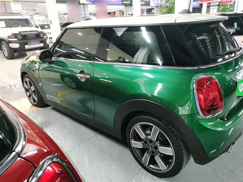 MINI MINI