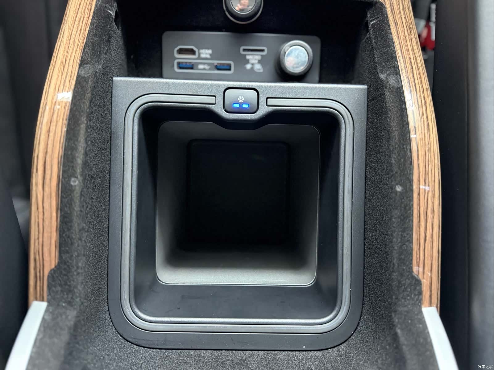 Land Rover Range Rover, 2019 12