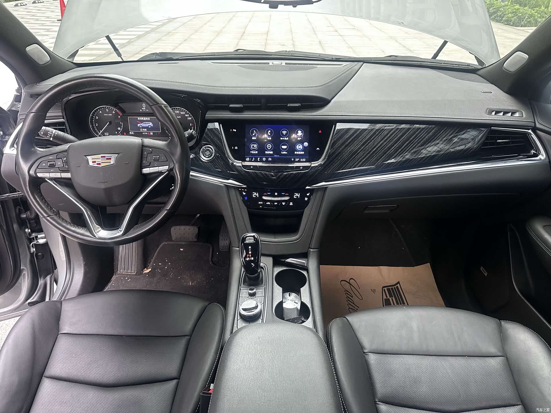 Cadillac XT6, 2023 18