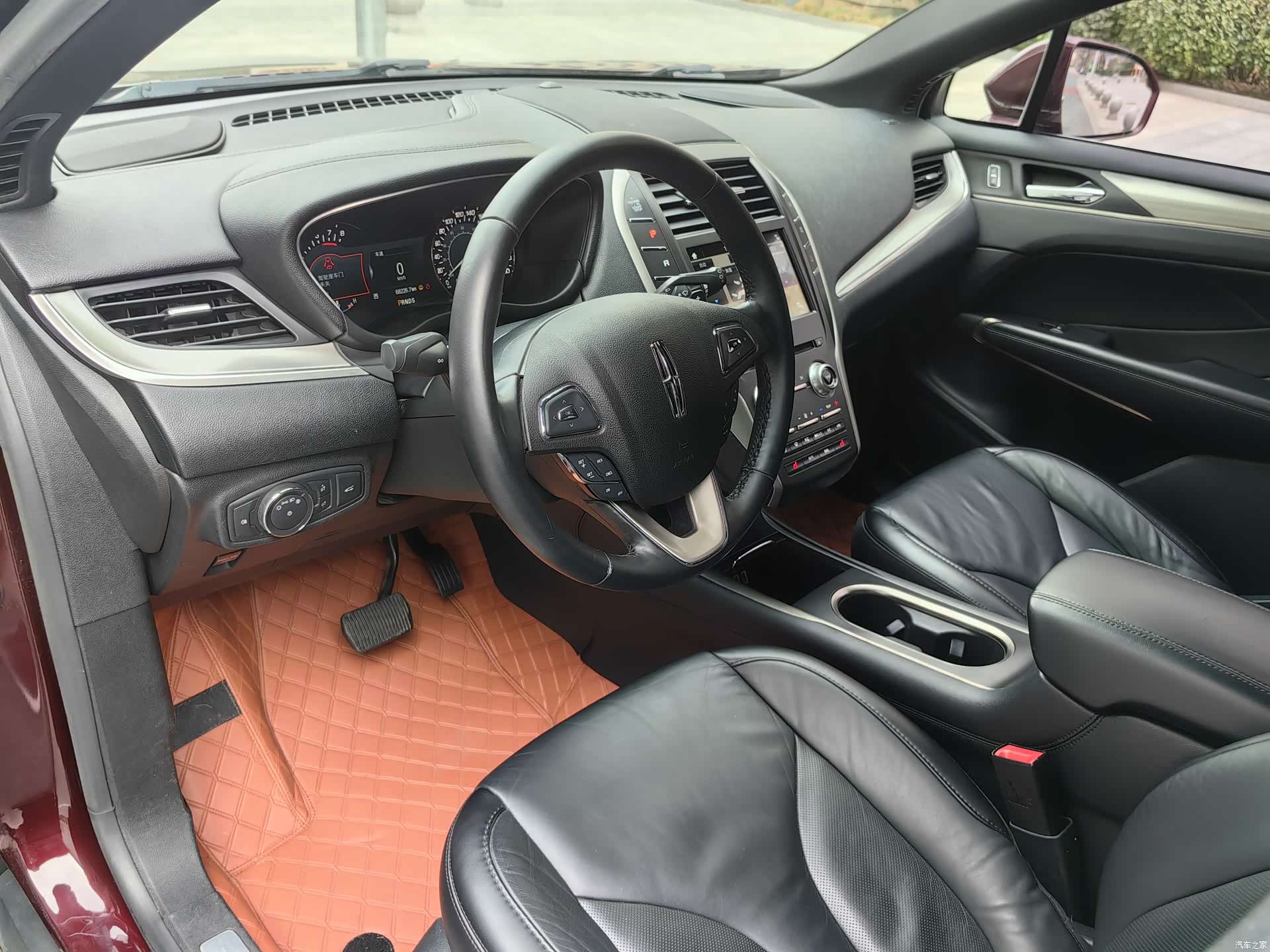 Lincoln MKC, 2018 22