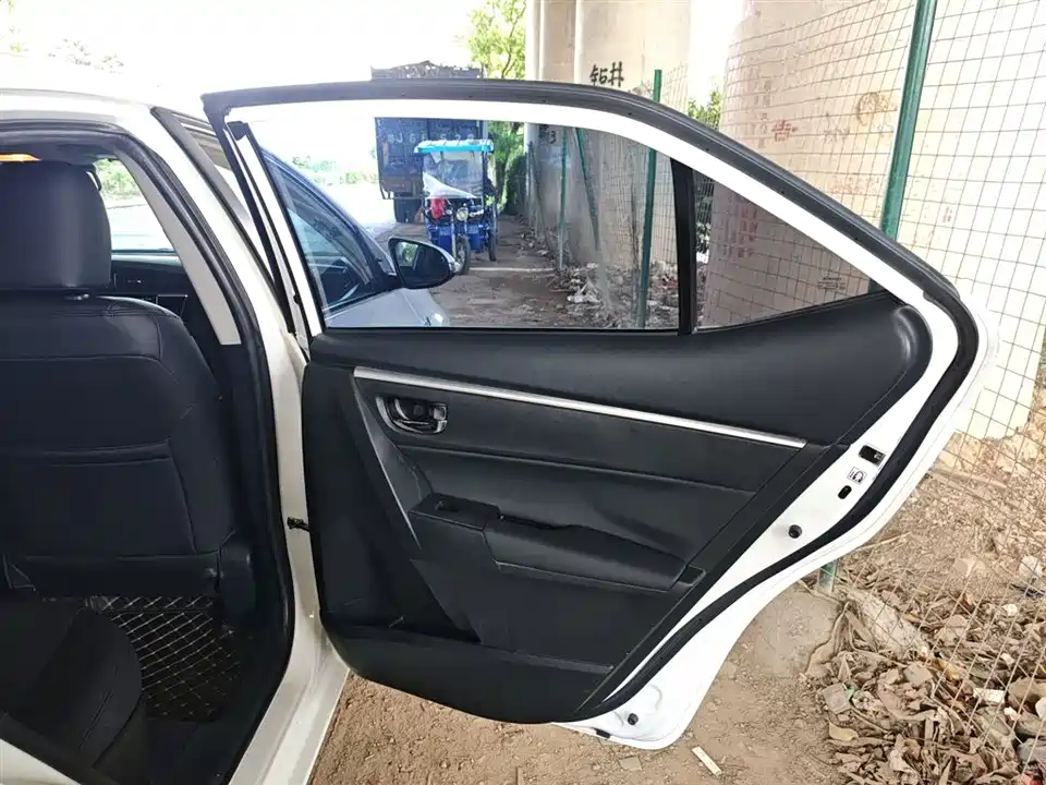 Toyota Corolla dual engine E+