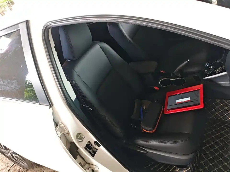 Toyota Corolla dual engine E+