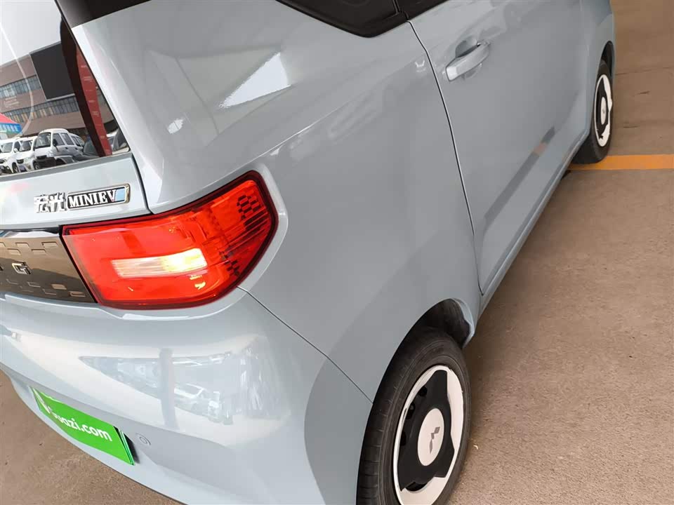 Wuling Hongguang MINIEV Wuling Hongguang MINIEV