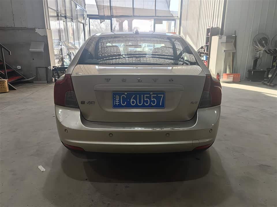 Volvo S40