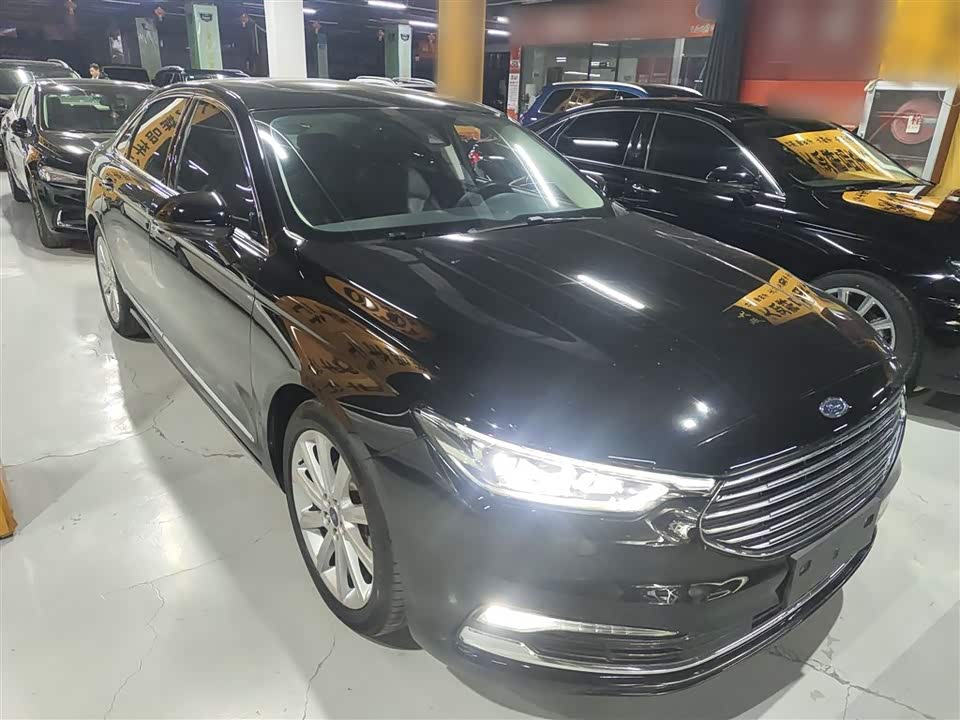 Ford Taurus