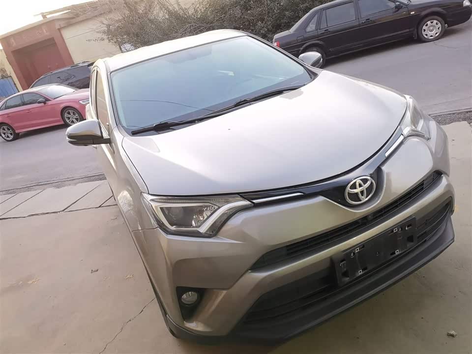 Toyota RAV4 Rongfang