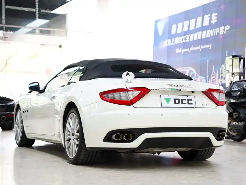 Maserati GranCabrio
