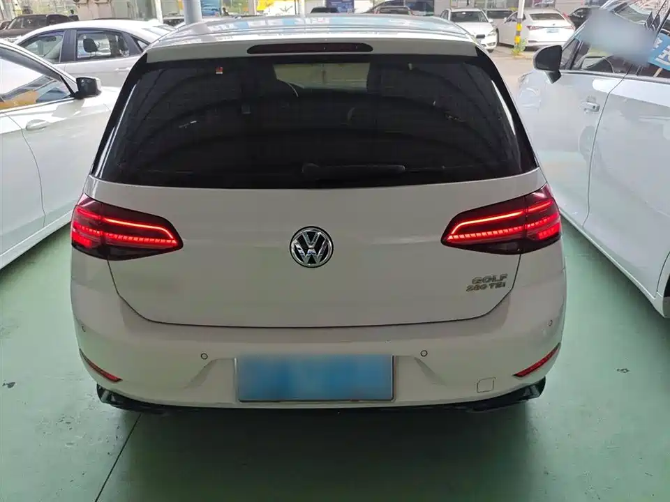 Volkswagen golf