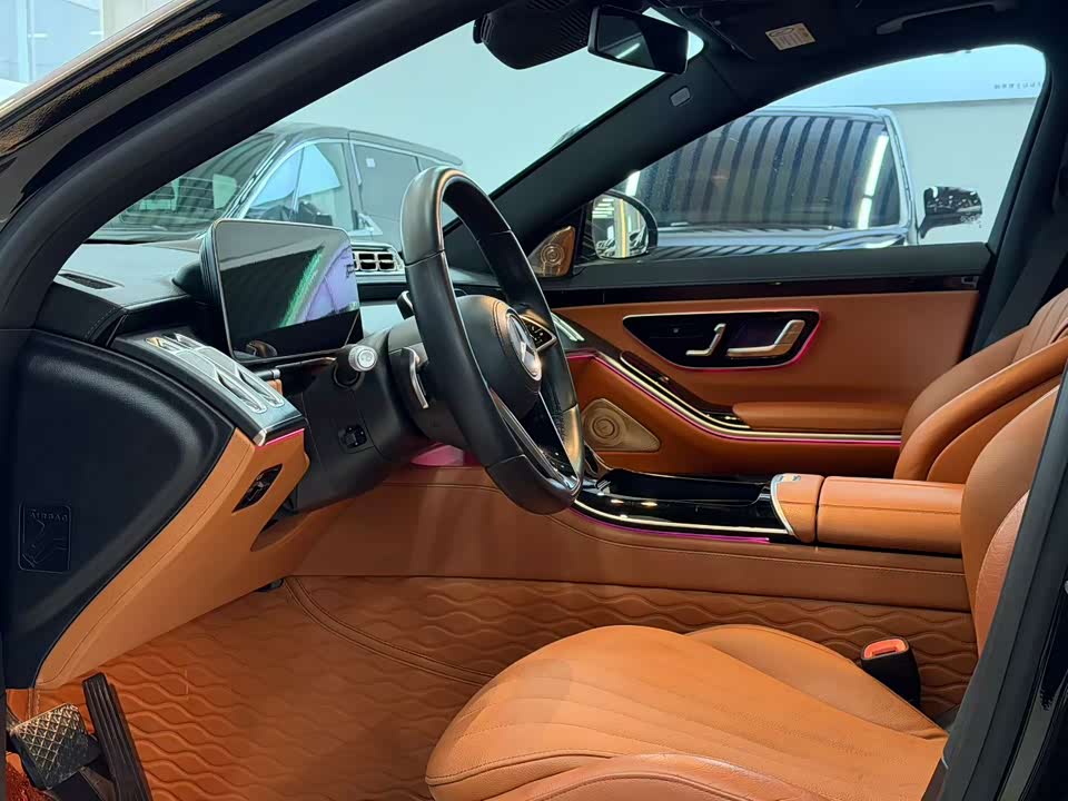 Mercedes-Benz S-class Mercedes-Benz S-class
