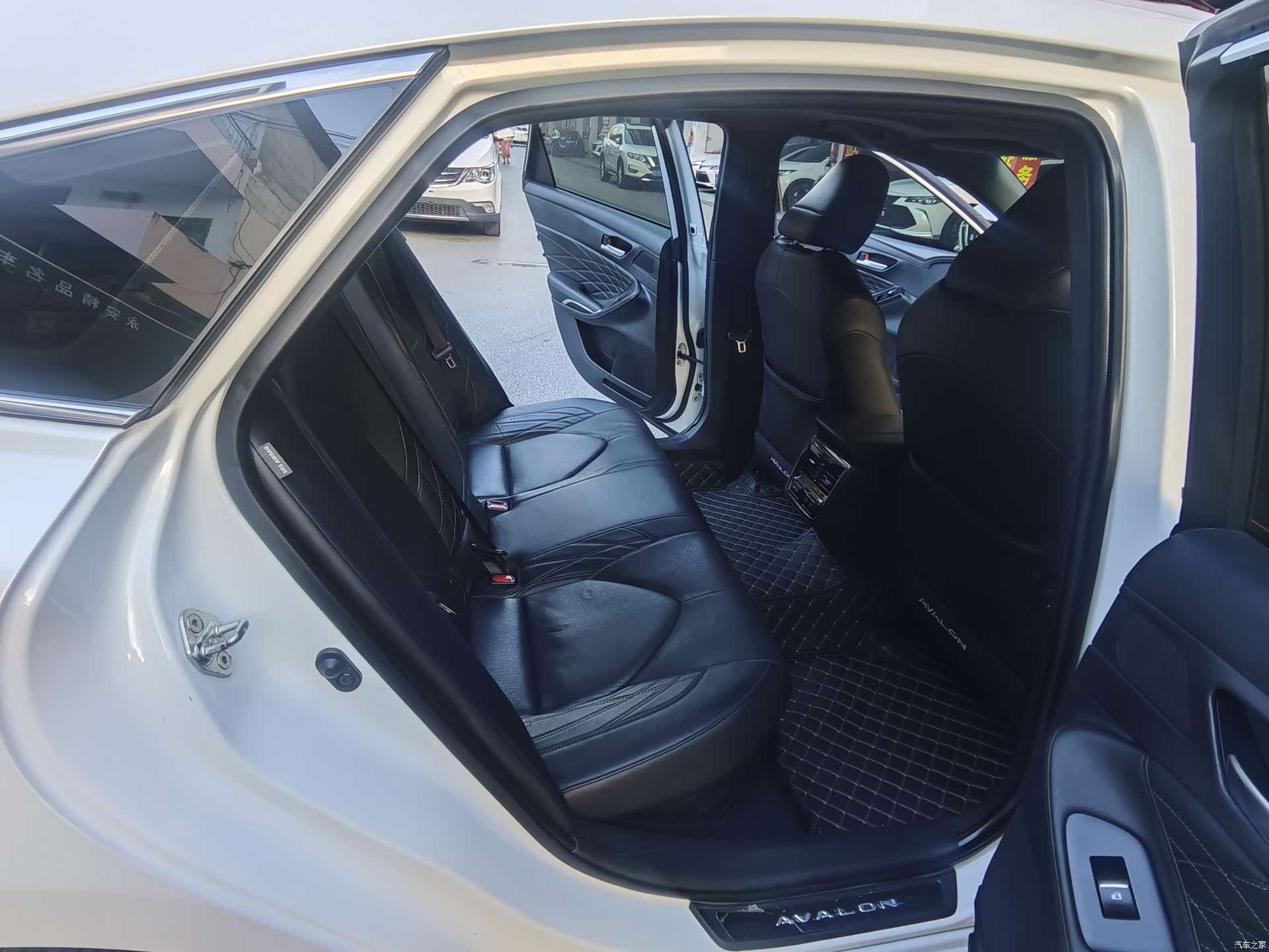 Toyota Avalon, 2022 11
