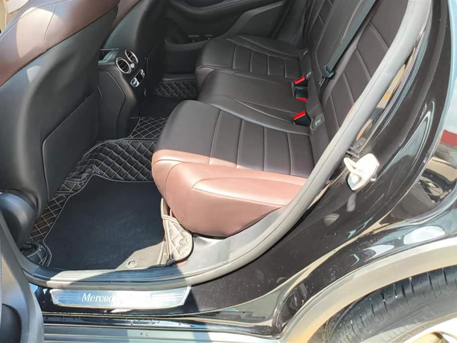 Mercedes-Benz GLC Mercedes-Benz GLC