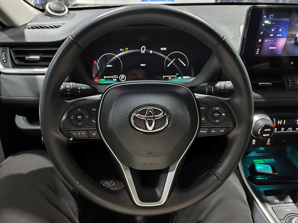 Toyota RAV4 Rongfang