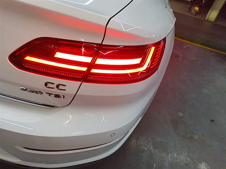Volkswagen CC