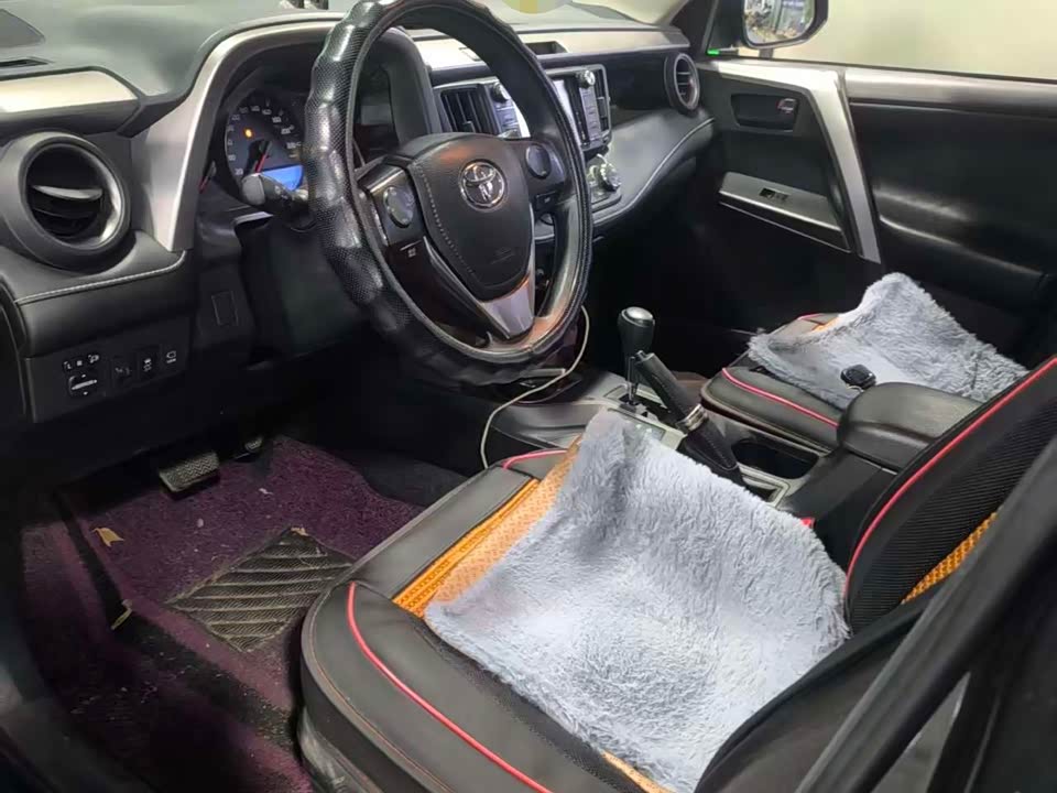 Toyota RAV4 Rongfang