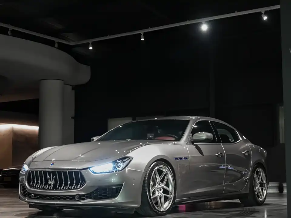 Maserati Ghibli