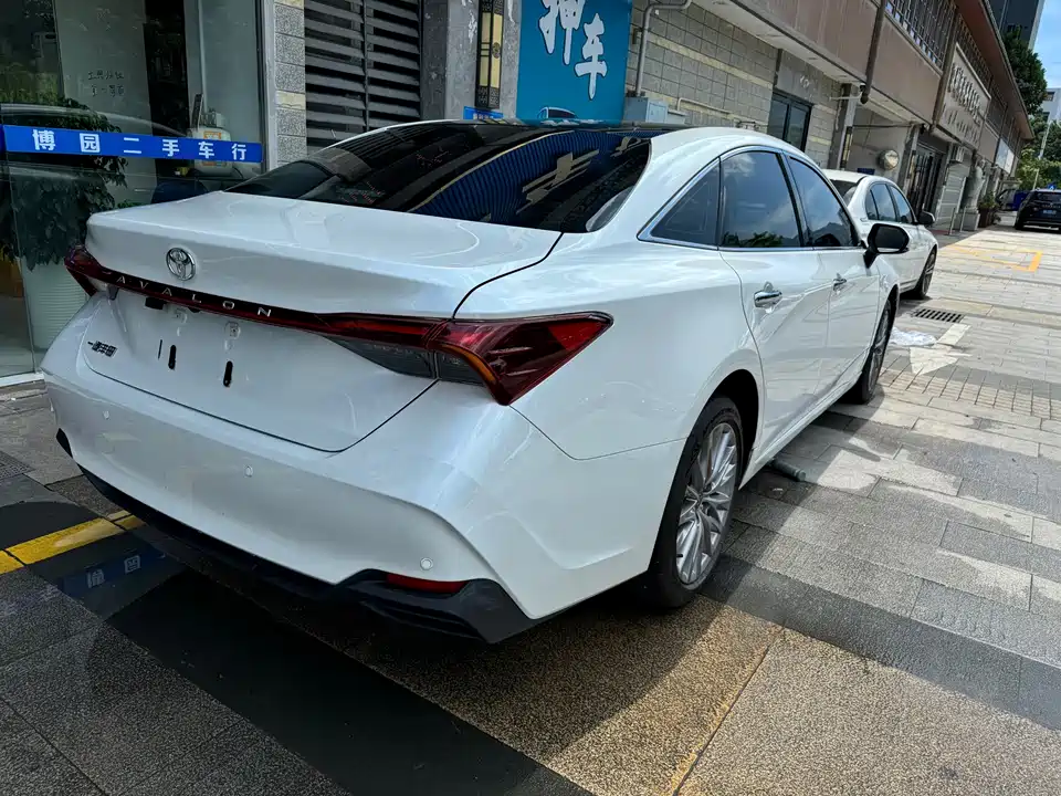 Toyota Asian dragon