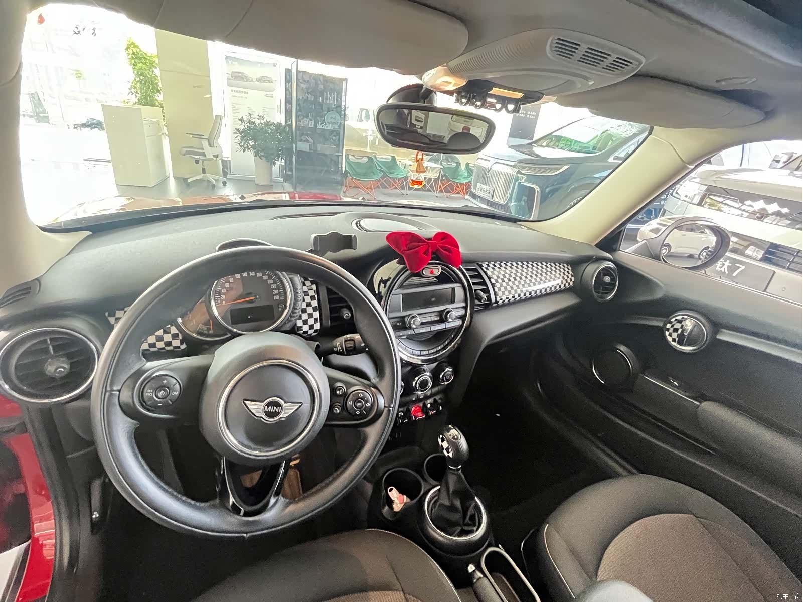 Mini ONE, 2016 10