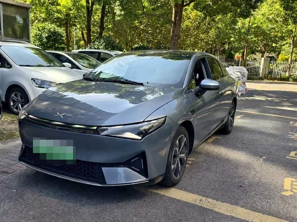 XPENG P5
