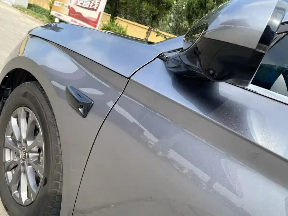 BYD Qin L