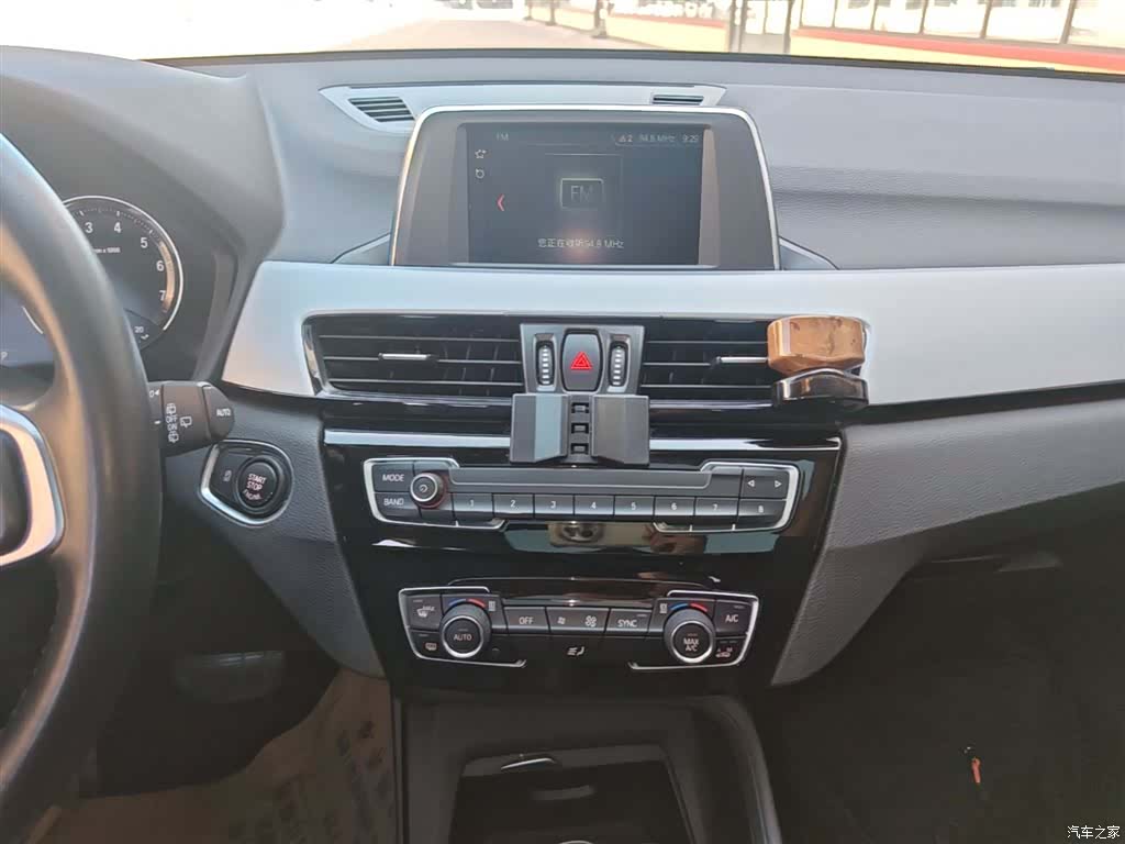 BMW X1, 2019 13