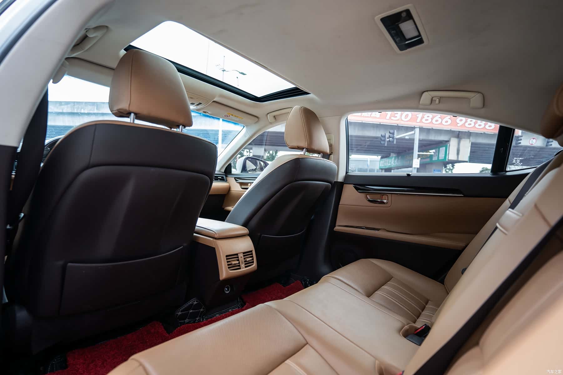 Lexus ES, 2018 10