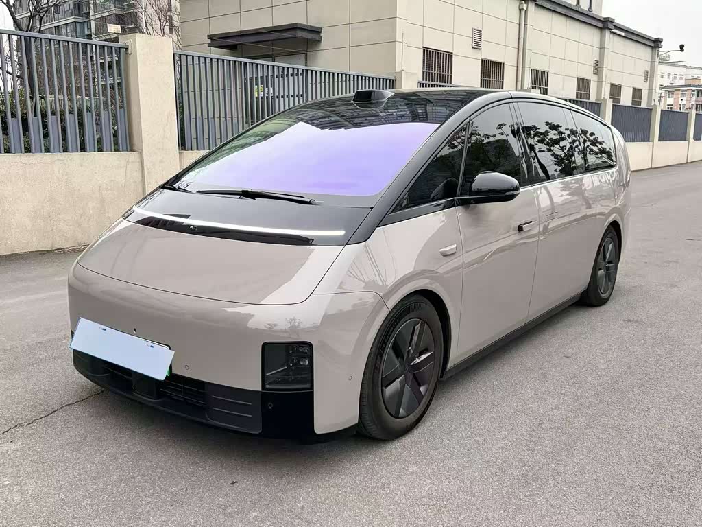 Li Auto MEGA