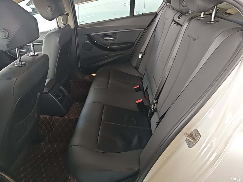 BMW 3 Series, 2017 13