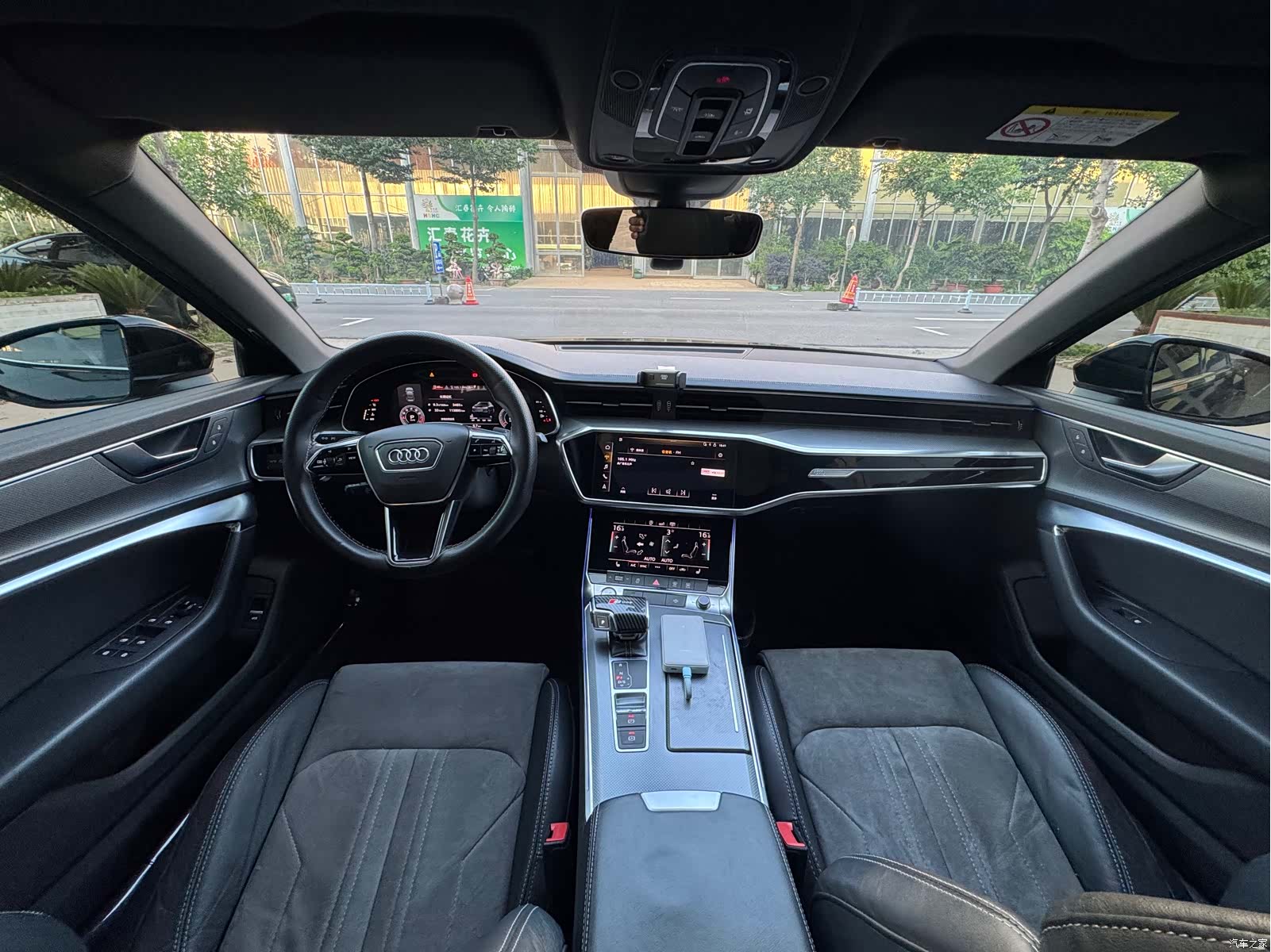 Audi A6L, 2020 10