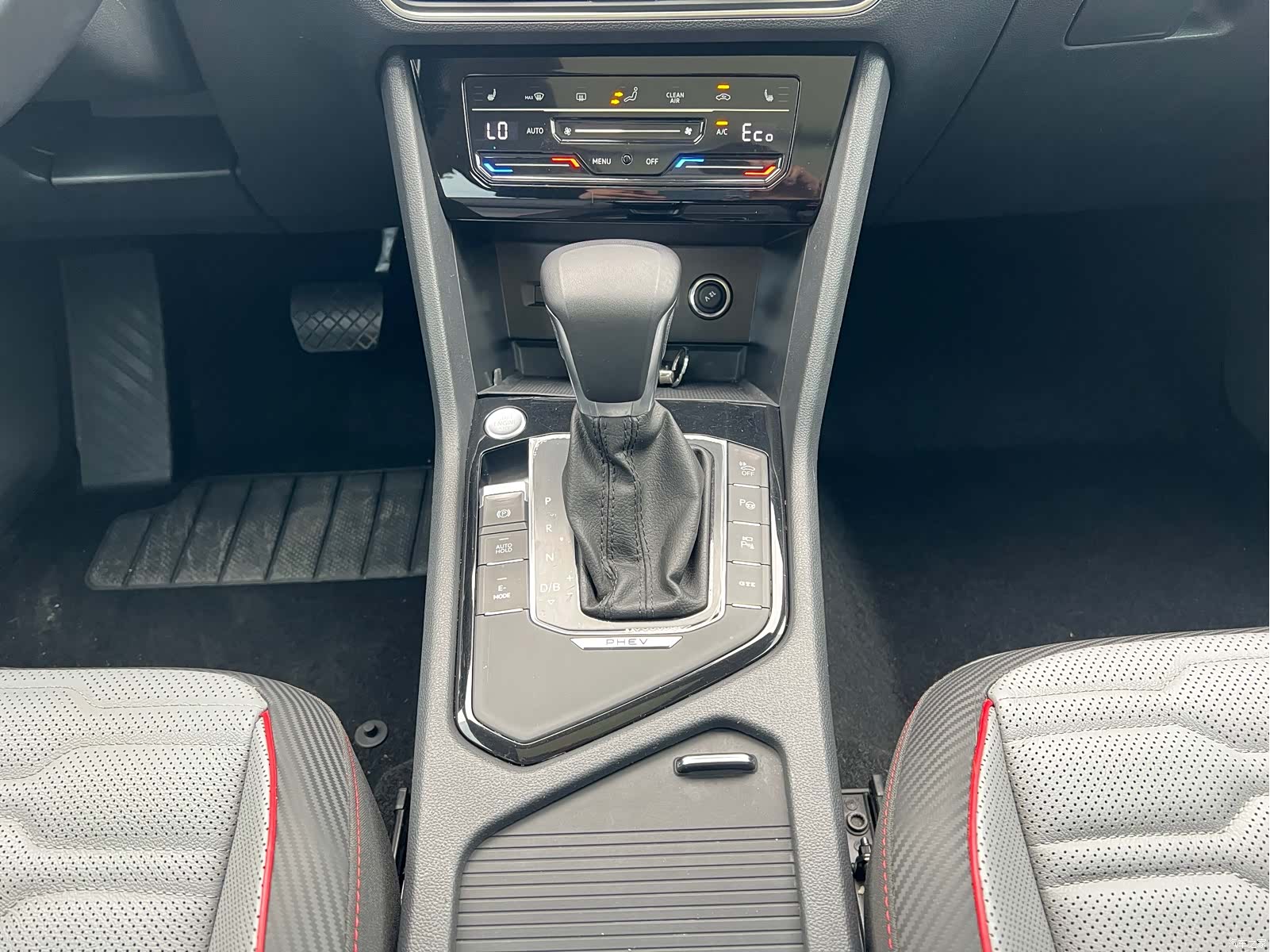 Volkswagen Tiguan L, 2022 11