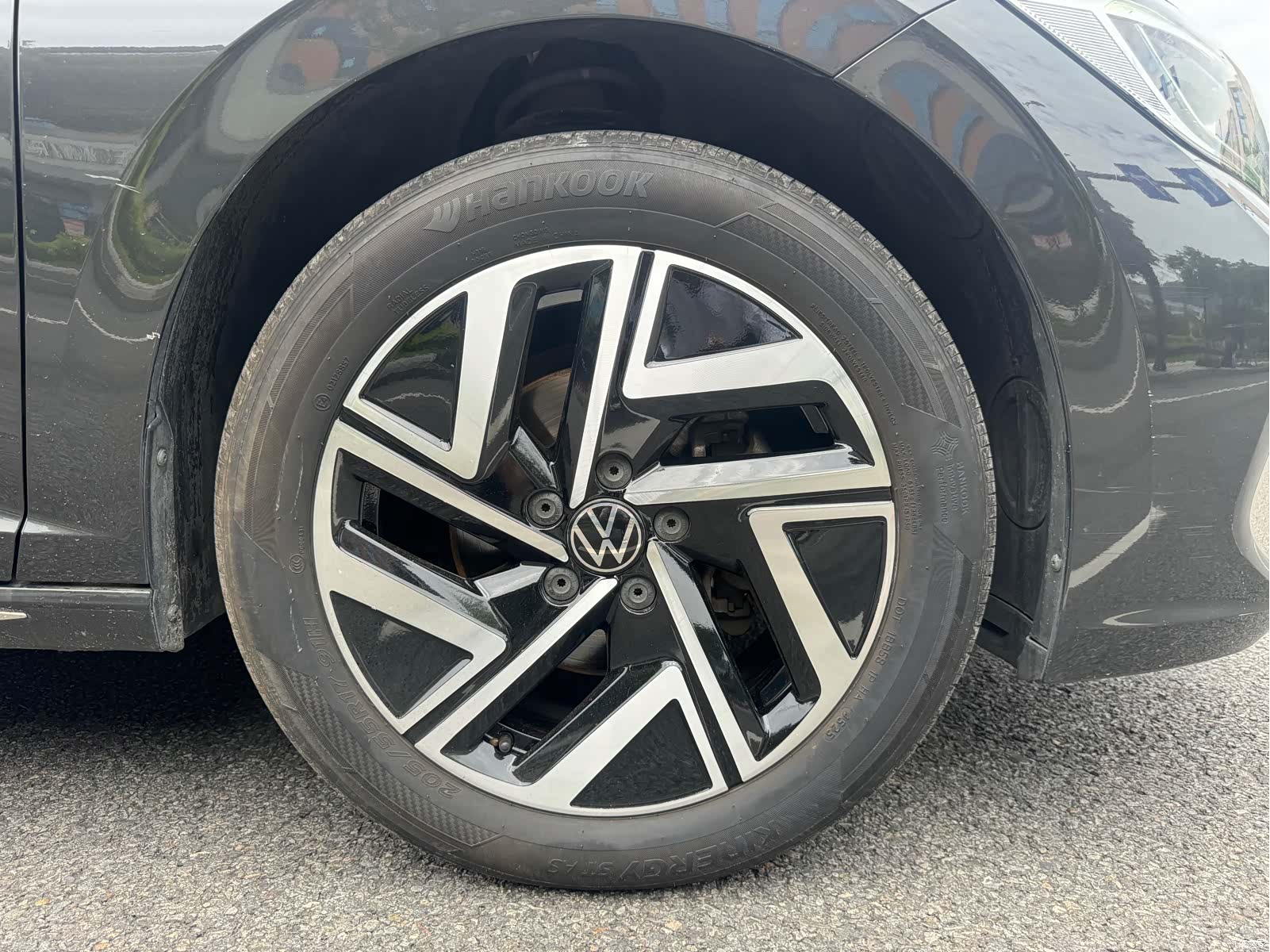 Volkswagen Sagitar, 2023 14