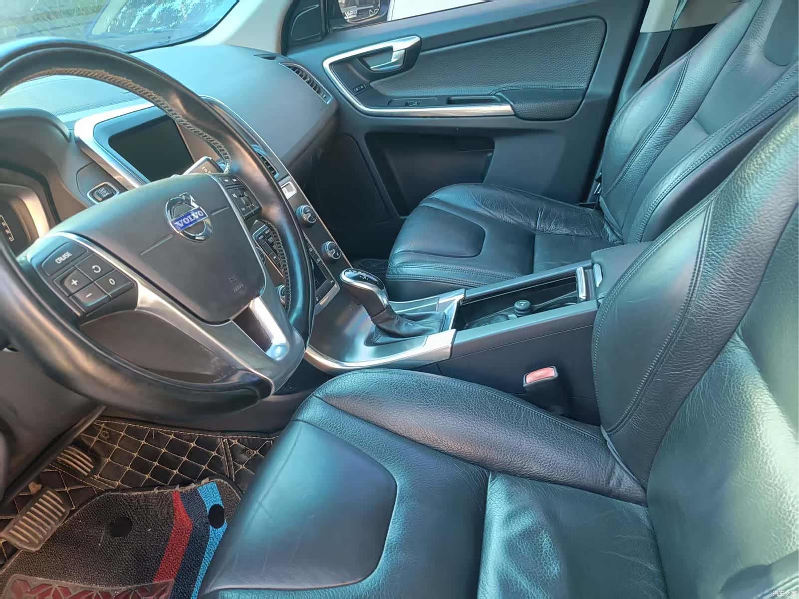 Volvo XC60, 2013 6
