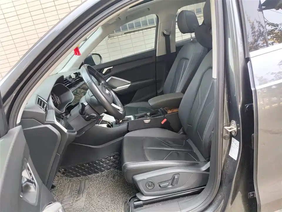 Audi Q3 Audi Q3