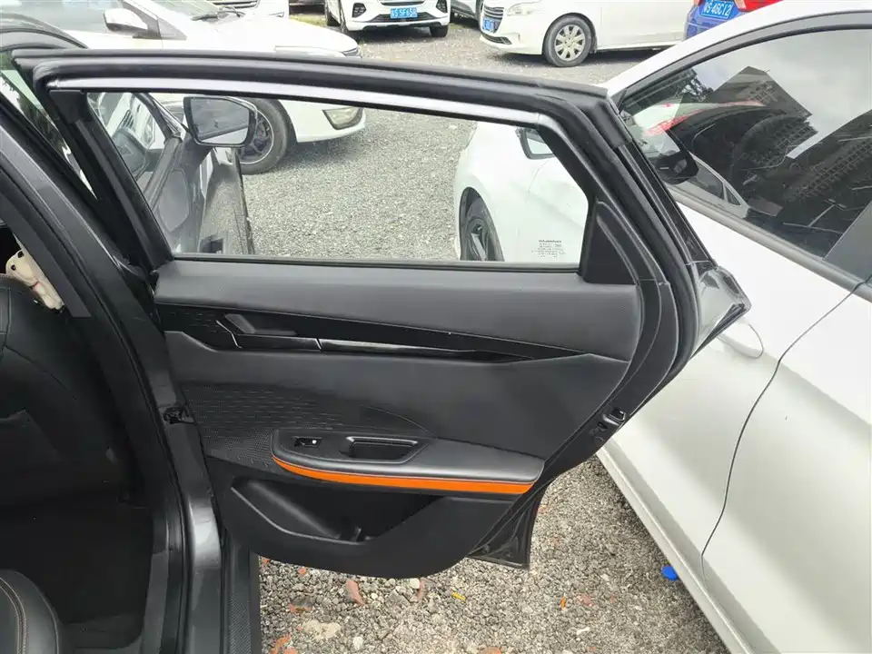 Changan UNI-V Smart iDD