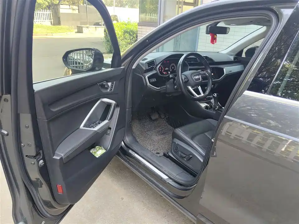 Audi Q3 Audi Q3