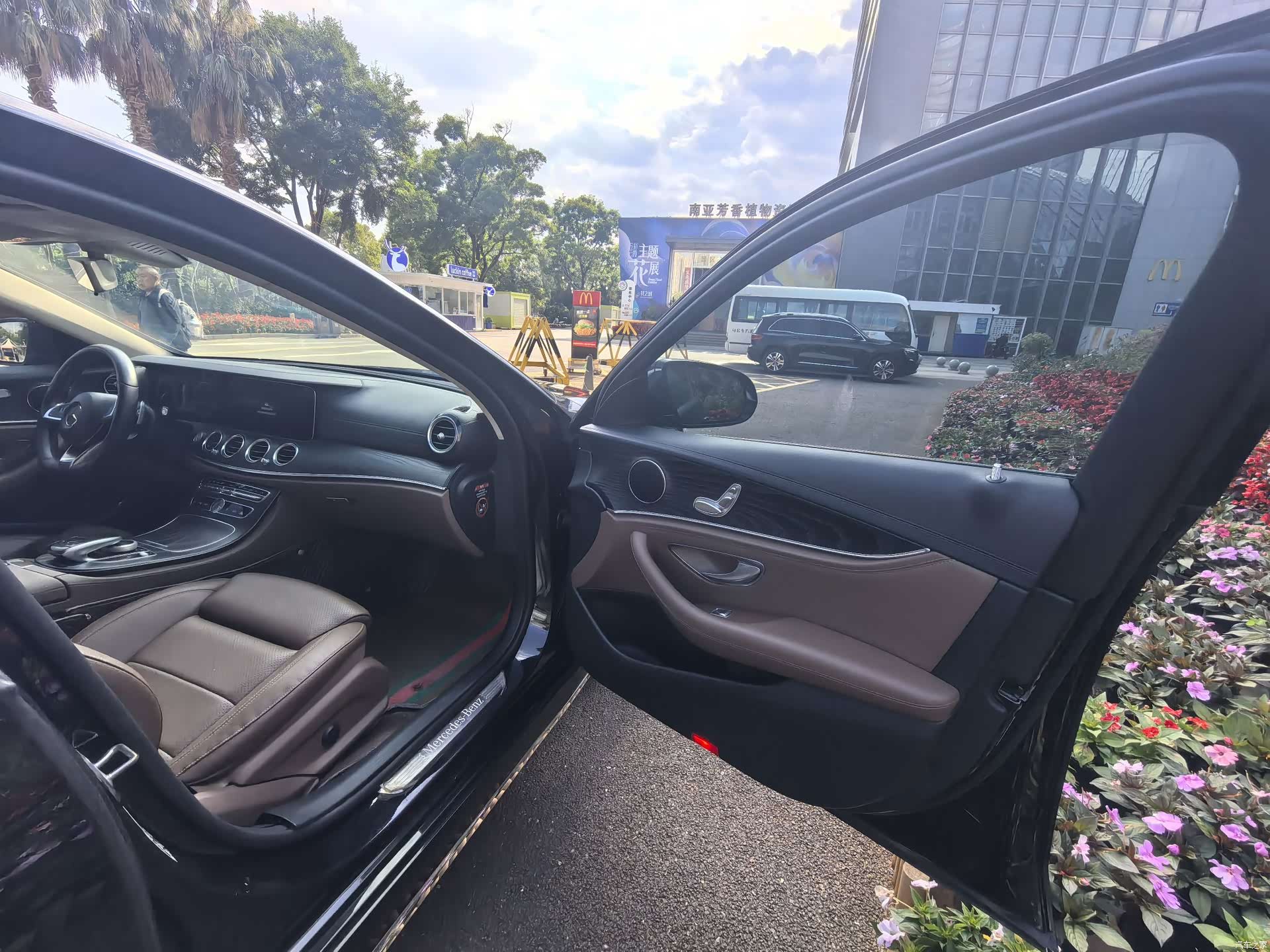 Mercedes-Benz E-Class, 2018 13