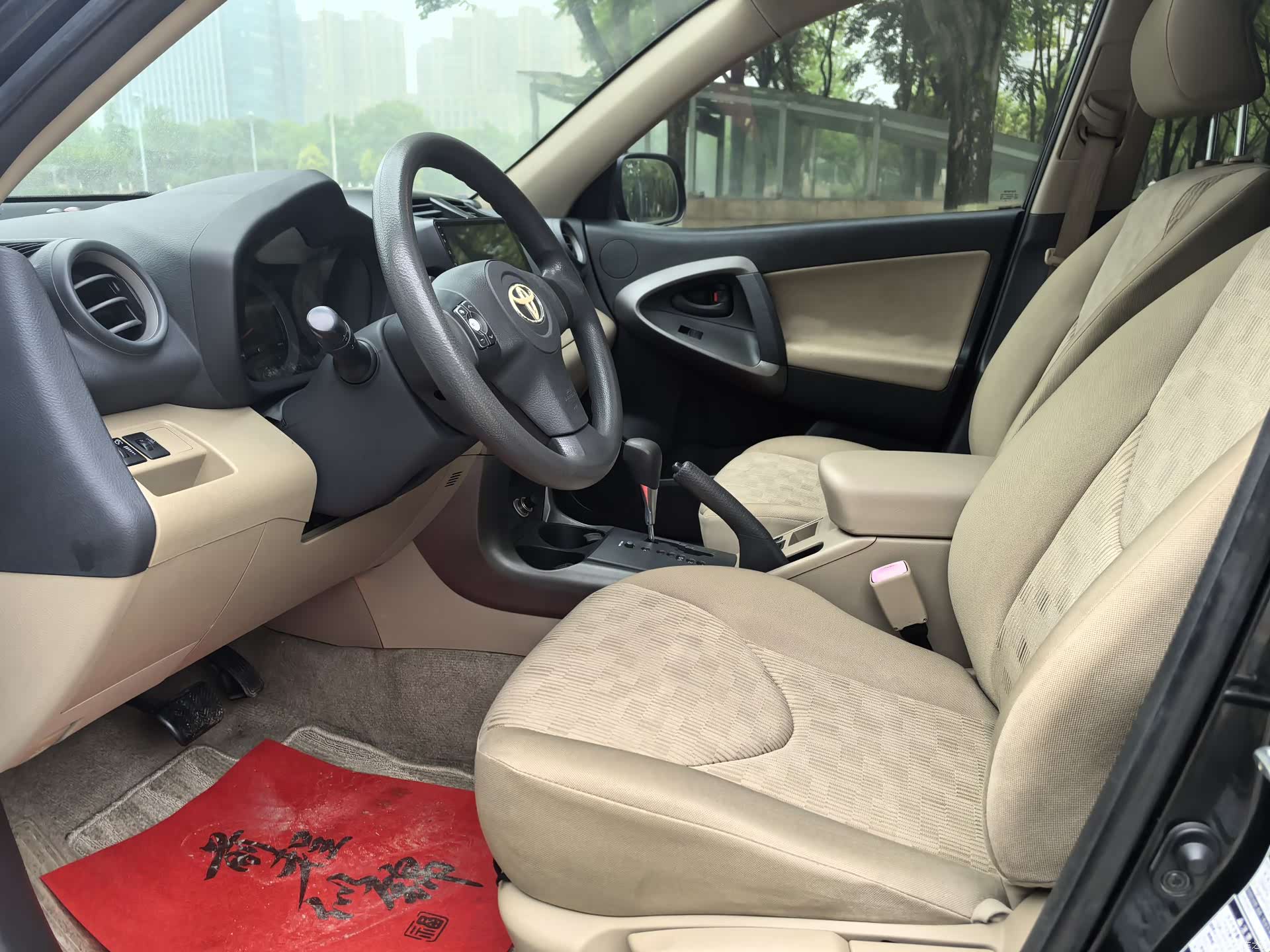 Toyota RAV4, 2013 все фото
